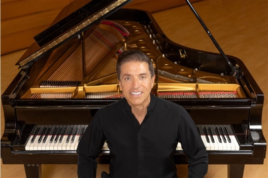 GUSTAVO ROMERO – THE VIENNA MASTERS